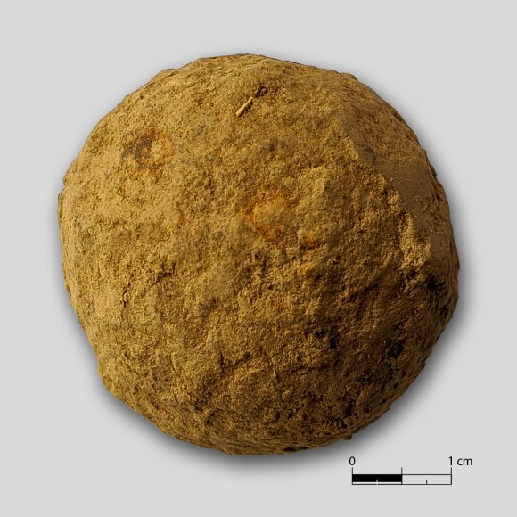 Falkonettkugel | Foto: Uwe Schroeder (© Landesamt für Archäologie Sachsen)