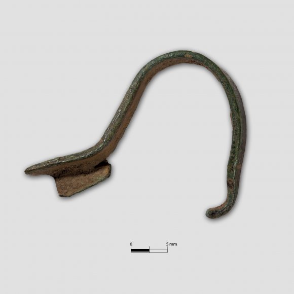 Fibelfragment | Foto: Uwe Schroeder (© Landesamt für Archäologie Sachsen)